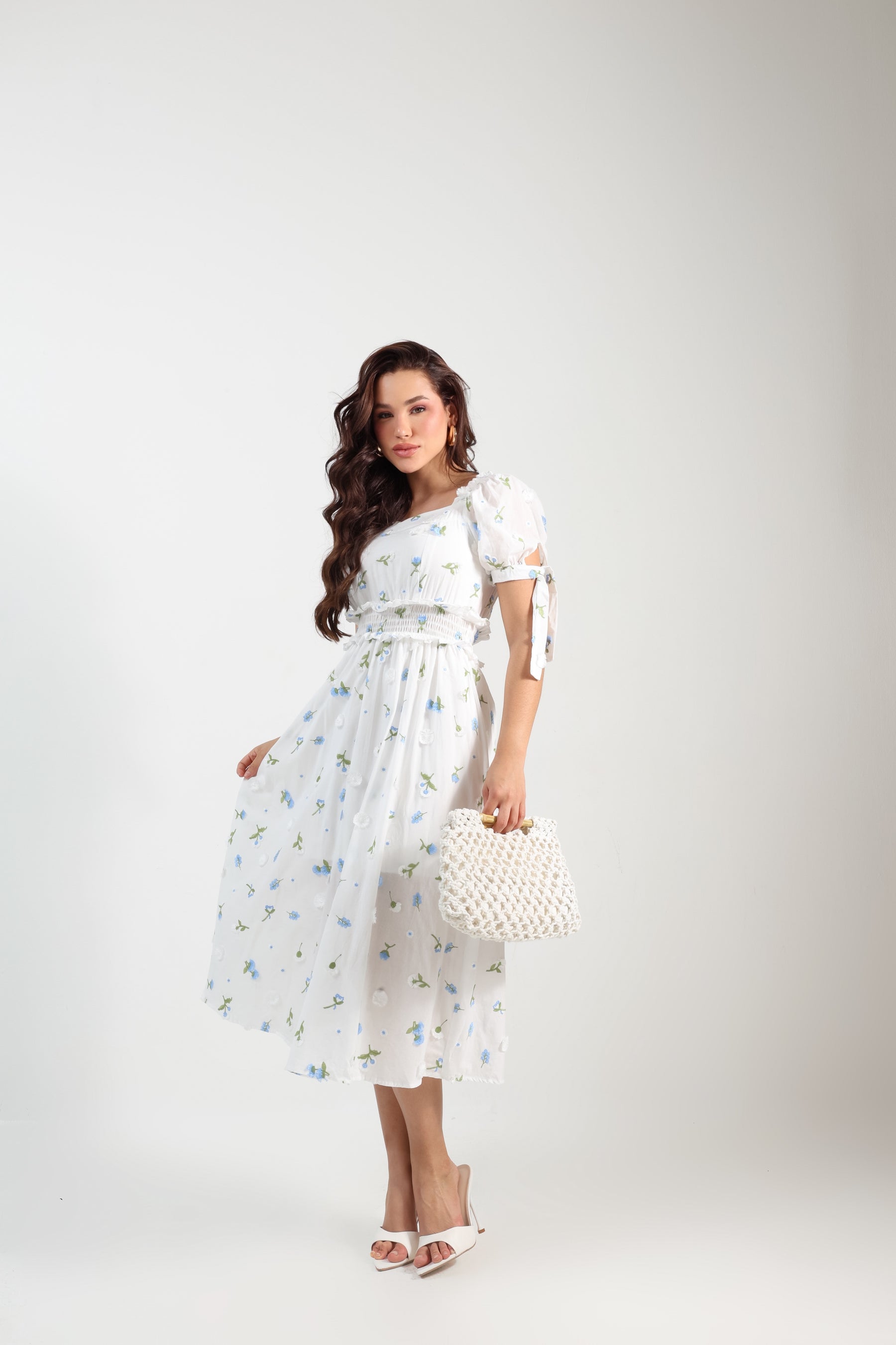 Vestido Midi Laise Bordado 3D