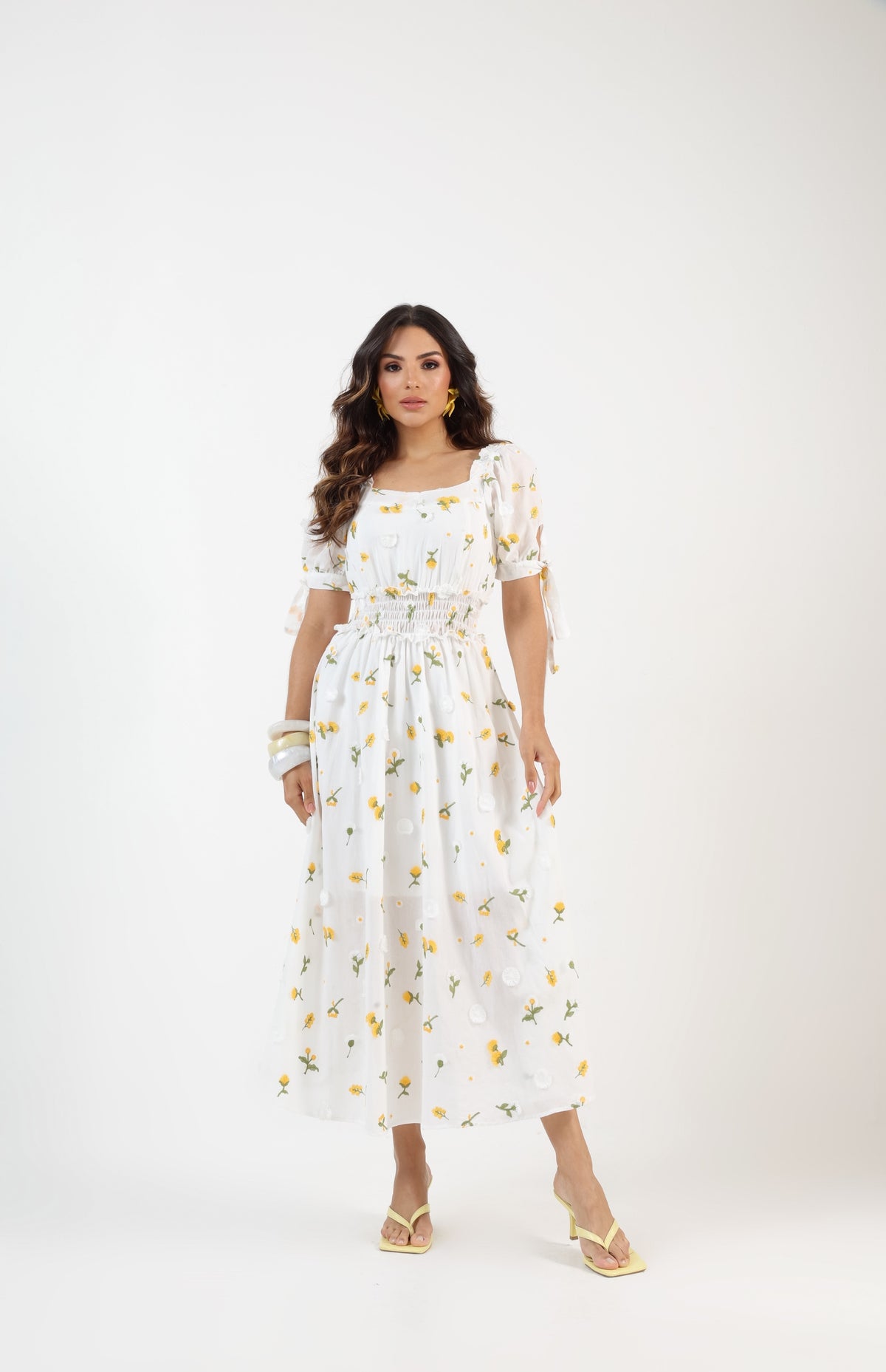 Vestido Midi Laise Bordado 3D