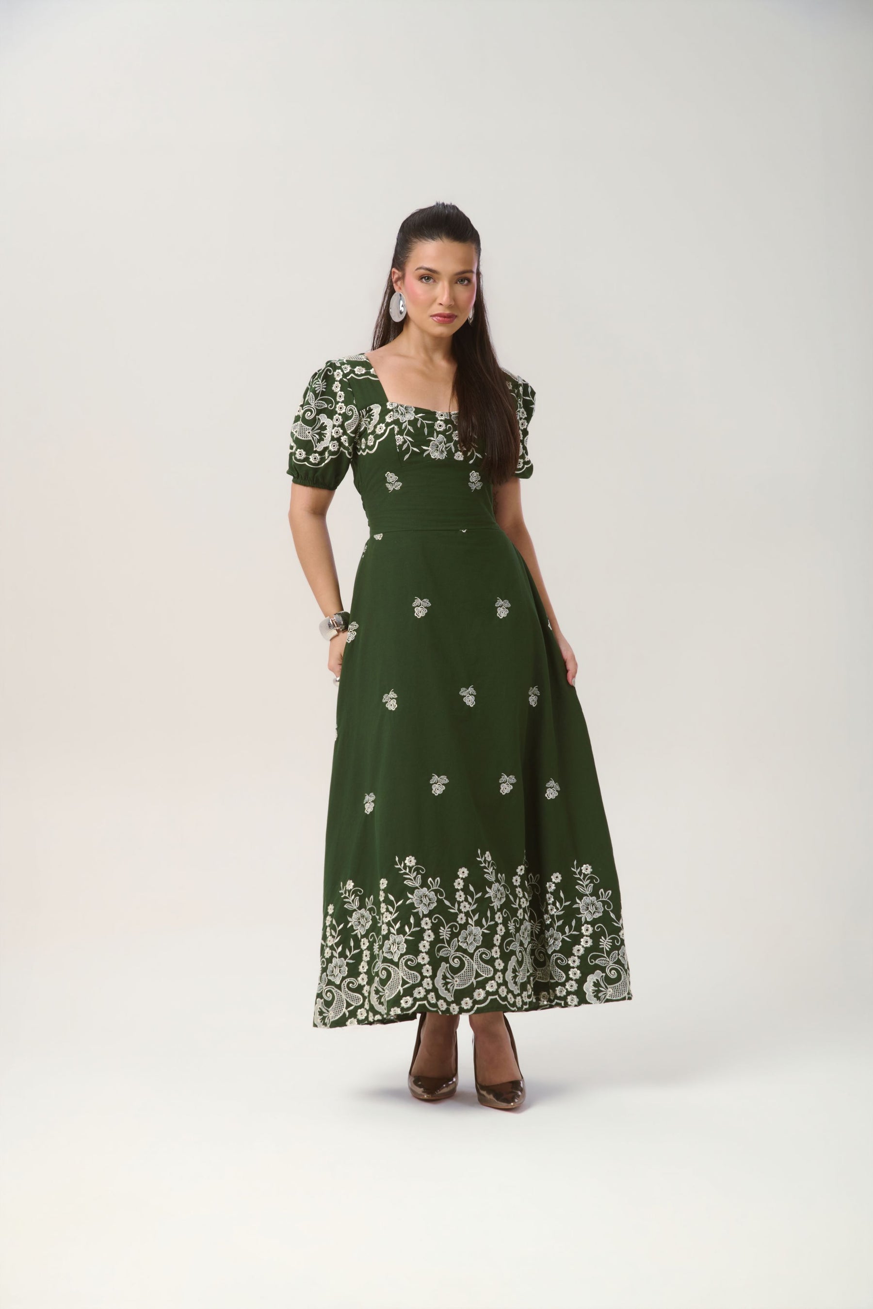 Vestido Longo Viscolinho Bordado